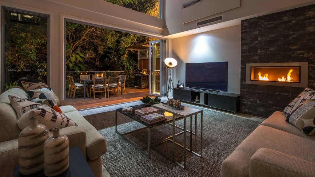 House at Burleigh Heads evening